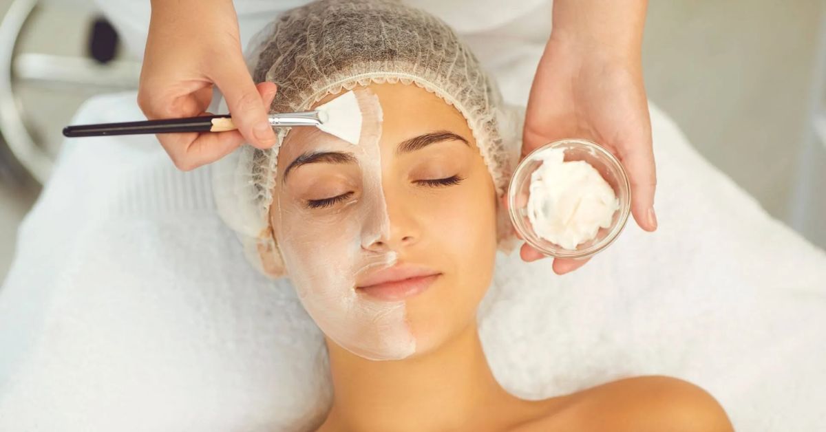 Best Skincare Routine for Glowing Skin Naturally