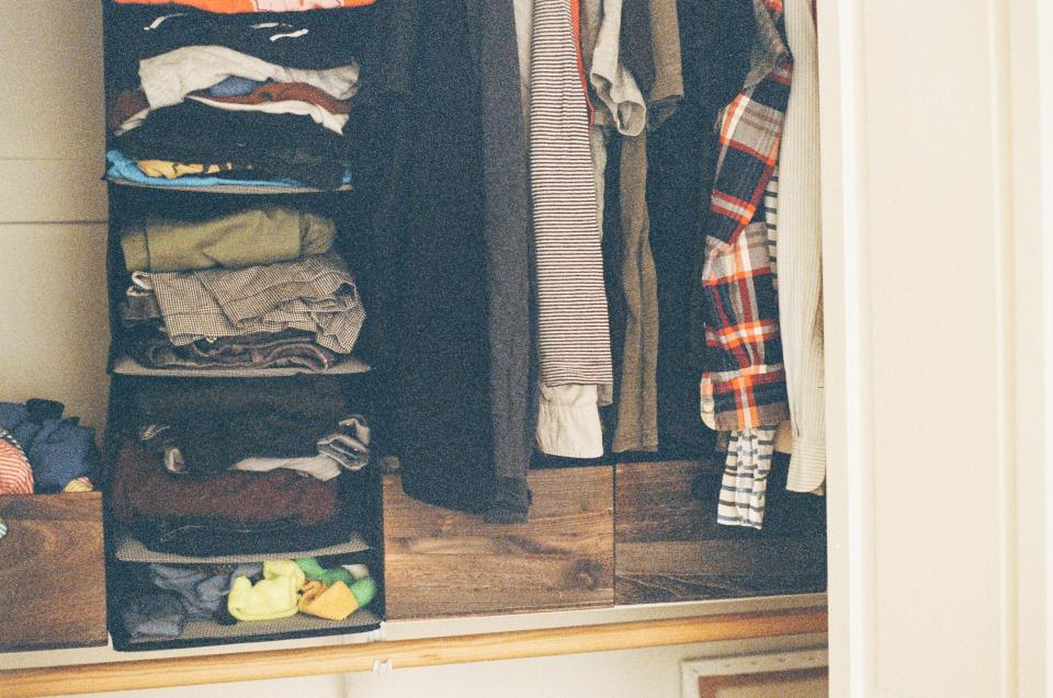 How to Build a Versatile Capsule Wardrobe for All Seasons